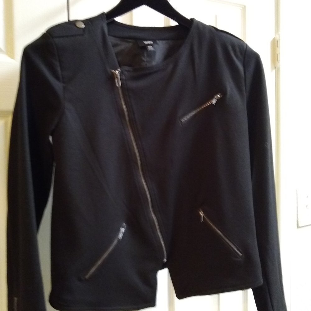 Sexy Multi-Zip Biker-Jacket